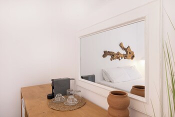 parosquare central suites