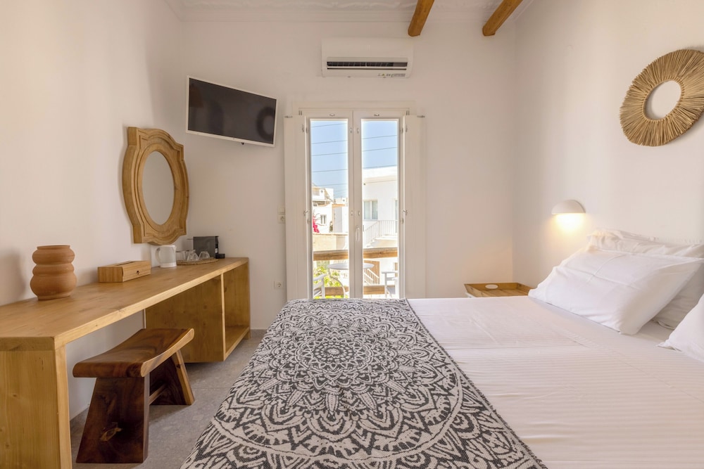 parosquare central suites