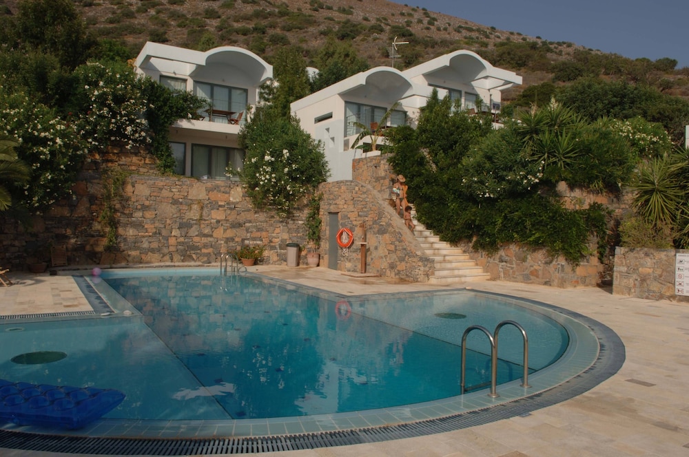 agios nikolaos