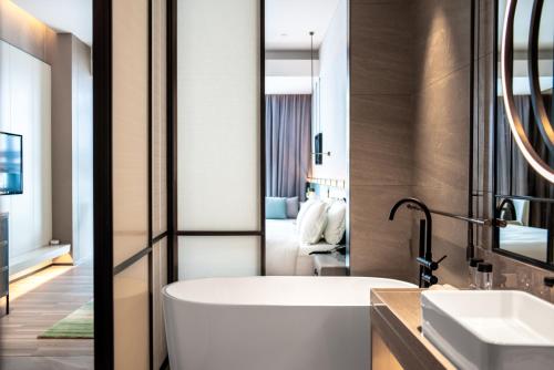 shenzhen investon hotel
