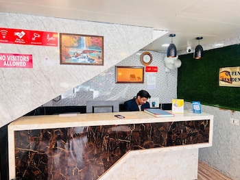hotel queen residency