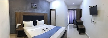 hotel queen residency