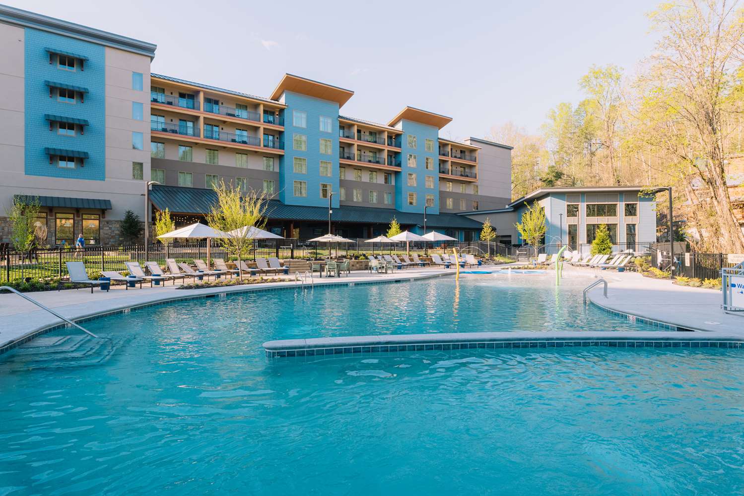 embassy suites by hilton gatlinburg resort
