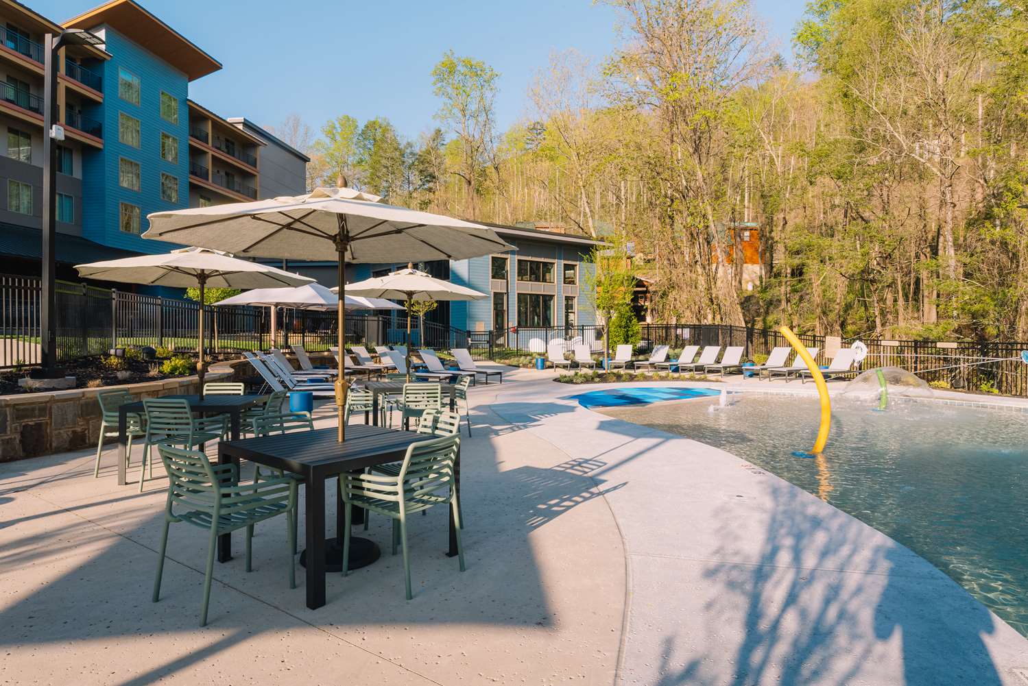 embassy suites by hilton gatlinburg resort