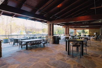 embassy suites by hilton gatlinburg resort