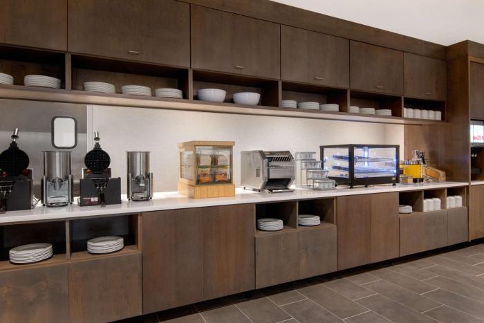 home2 suites by hilton jacksonville downtown