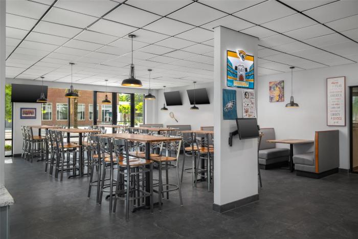home2 suites by hilton jacksonville downtown