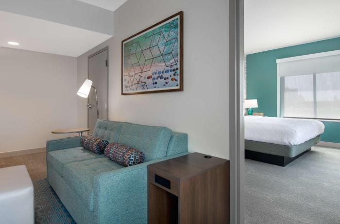 home2 suites by hilton jacksonville downtown
