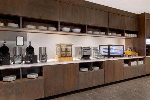 home2 suites by hilton jacksonville downtown