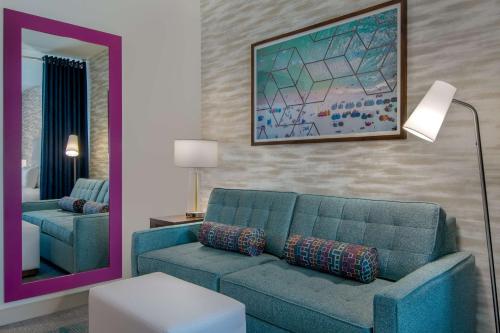 home2 suites by hilton jacksonville downtown