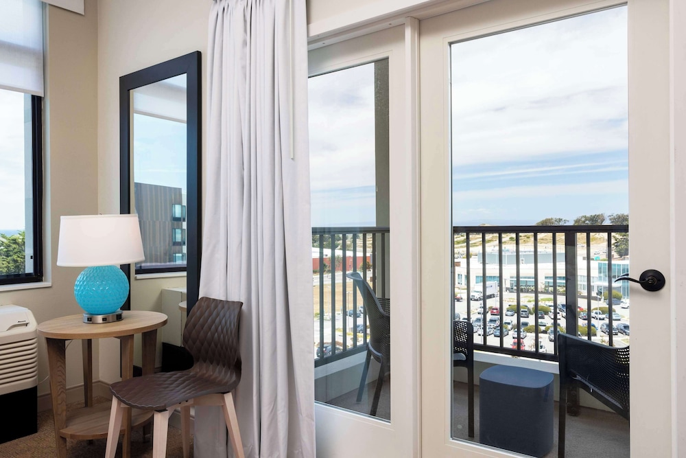 home2 suites by hilton at the dunes on monterey bay