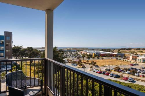 home2 suites by hilton at the dunes on monterey bay