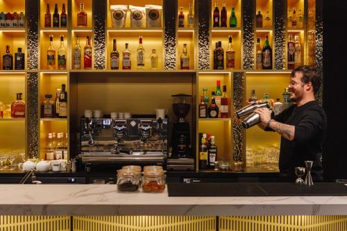 tribe lyon croix rousse