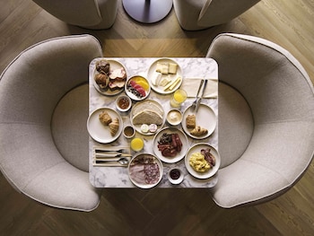 tribe lyon croix rousse