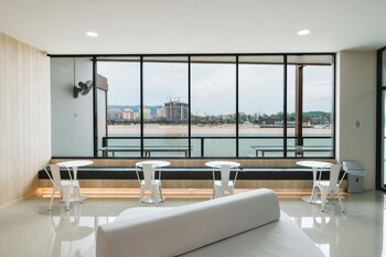 one budget chiangsaen