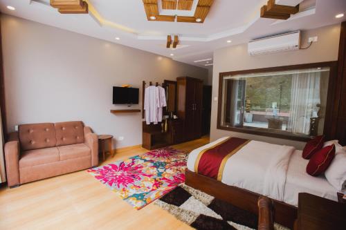 hotel natural spring pvt ltd