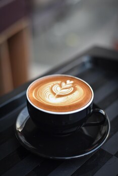 roomshala 088 hotel green villa