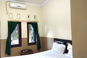oyo 92756 kos moncok