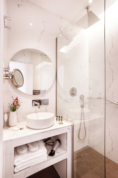 days city suites athens