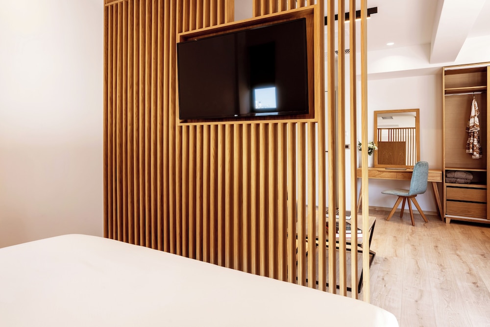 days city suites athens