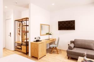 days city suites athens