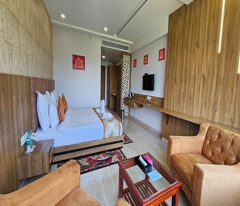 bamboo saa mulberry resort pushkar