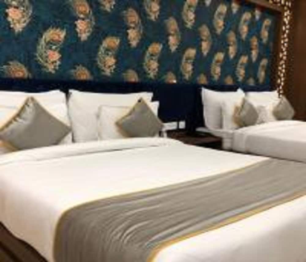 bamboo saa mulberry resort pushkar