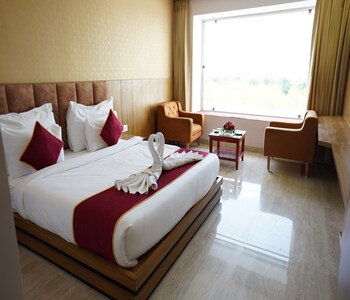 bamboo saa mulberry resort pushkar