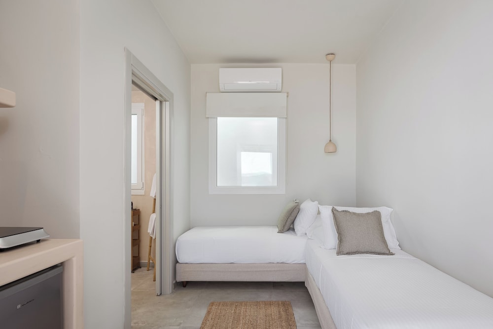 kythea suites kythnos
