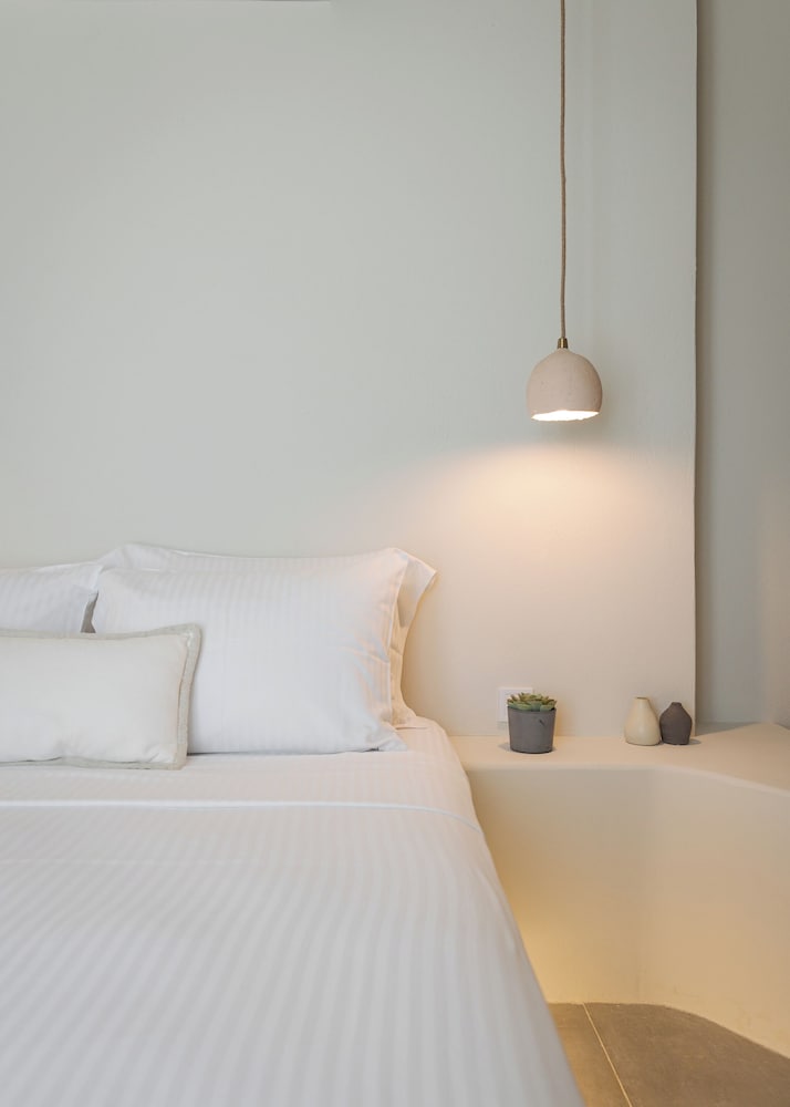 kythea suites kythnos