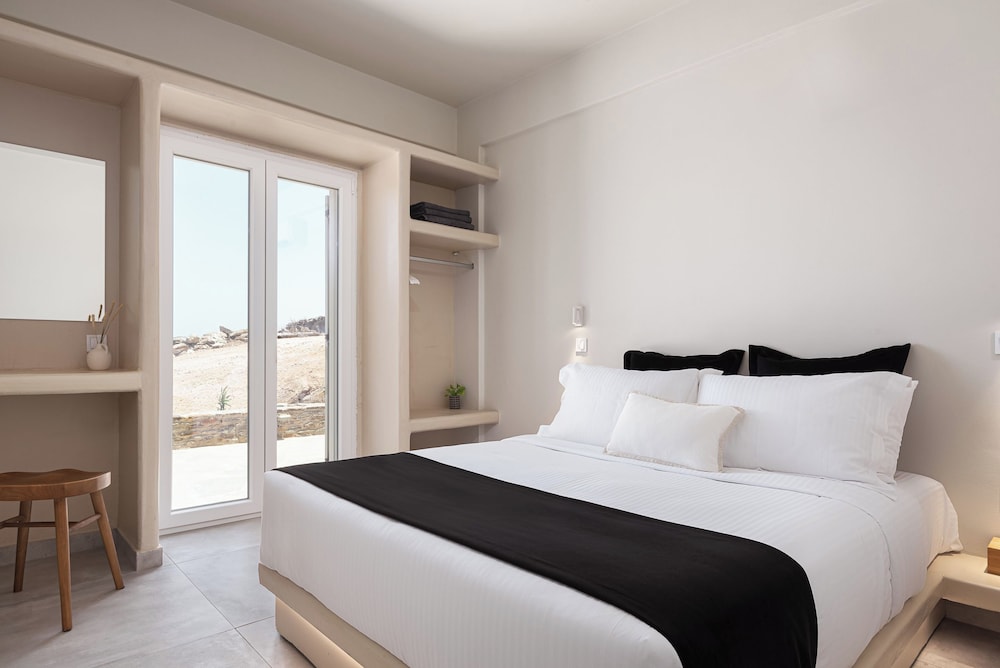 kythea suites kythnos