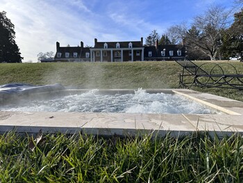 The Inn At Tacaro Estate,Tracys Landing>>Deale,4.5 star