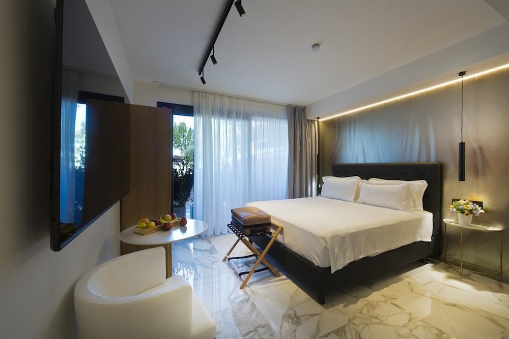 boutique hotel sirmione