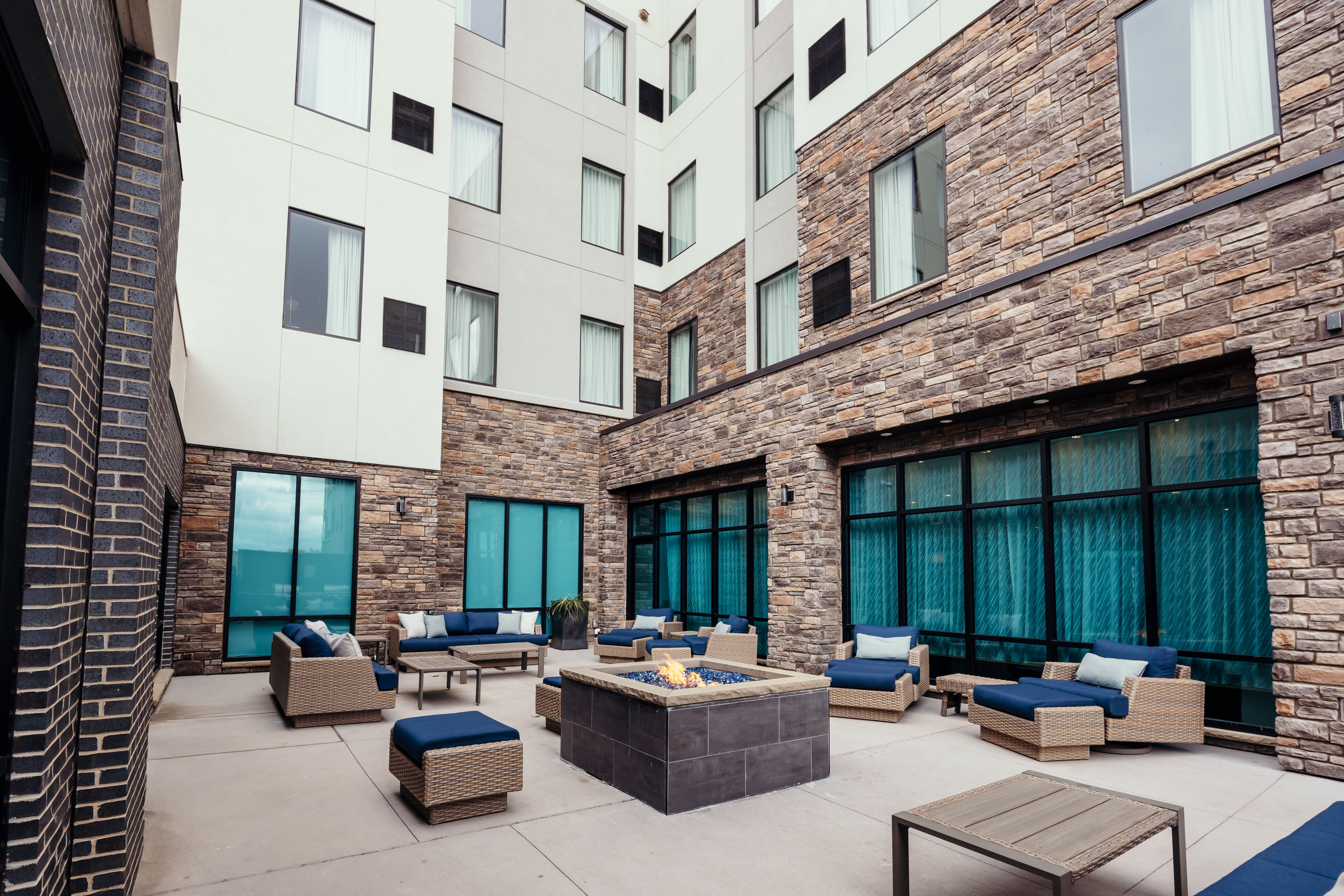 staybridge suites des moines north ankeny an ihg hotel