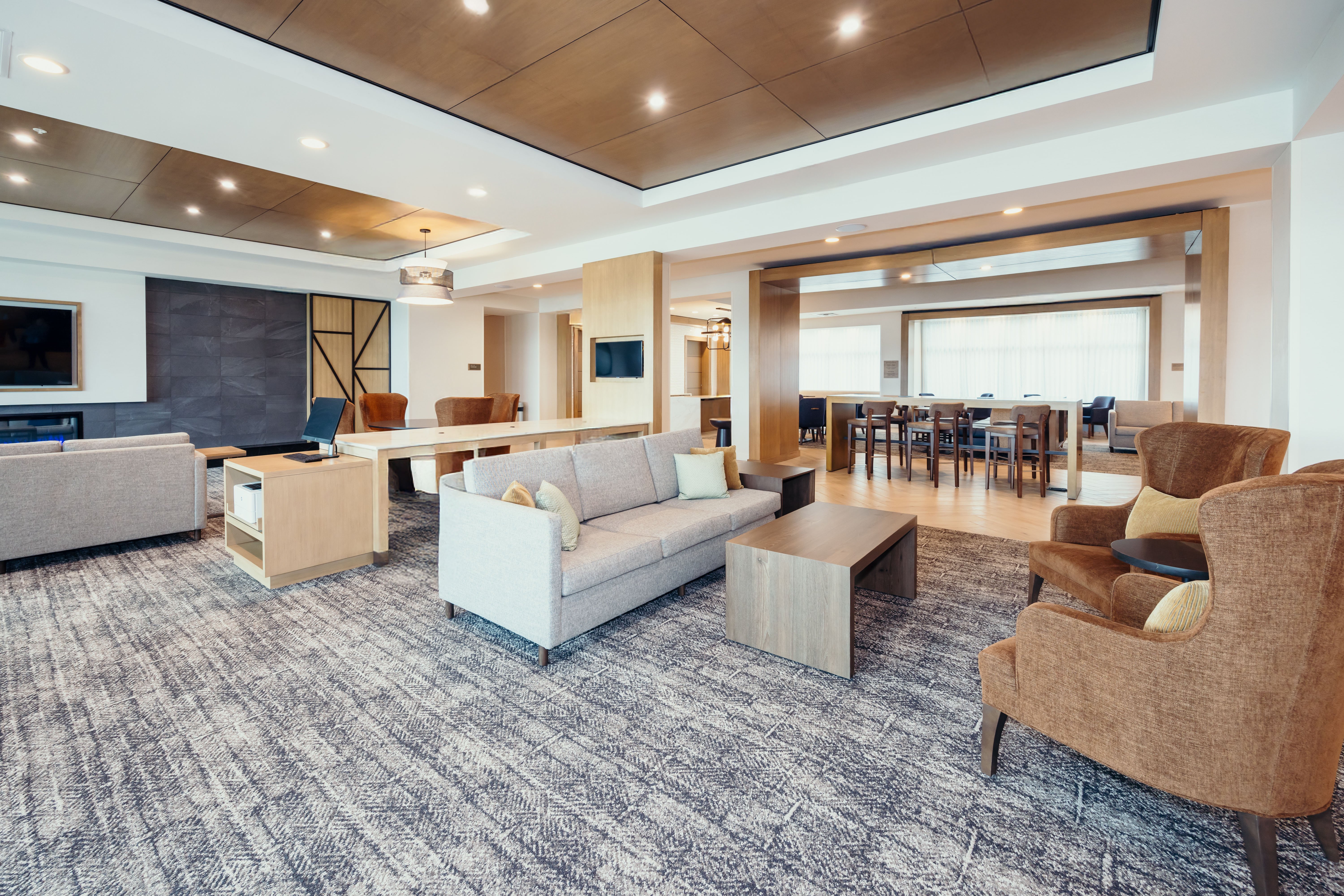staybridge suites des moines north ankeny an ihg hotel