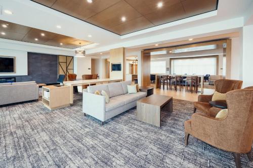 staybridge suites des moines north ankeny an ihg hotel
