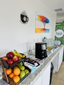 timberland inn and suites