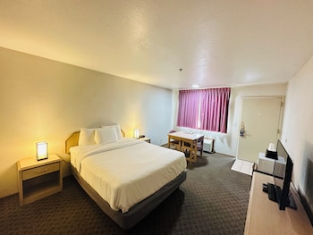 timberland inn and suites