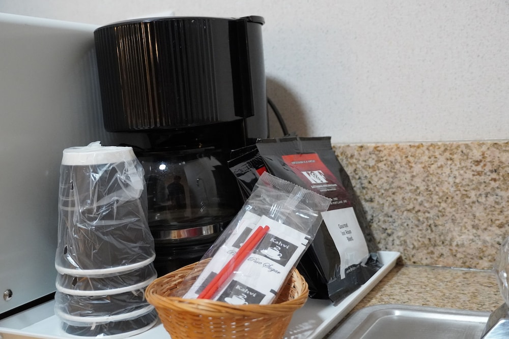 timberland inn and suites