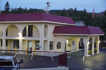timberland inn and suites