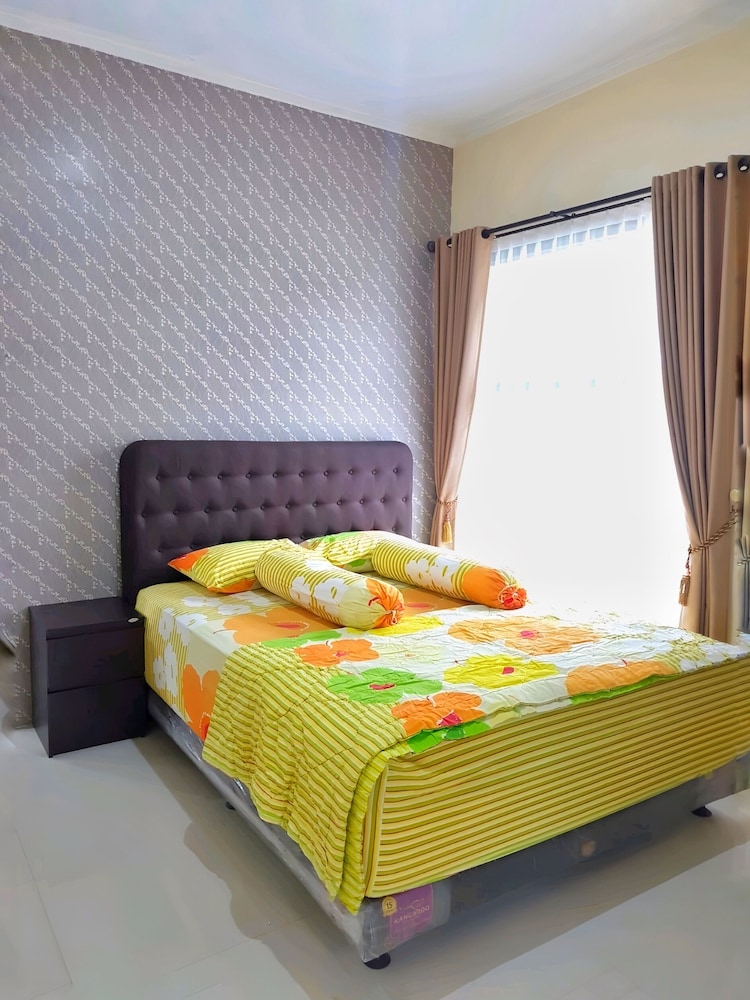 homestay gloria jogja