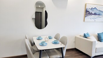 modern condo steps from vincom plaza