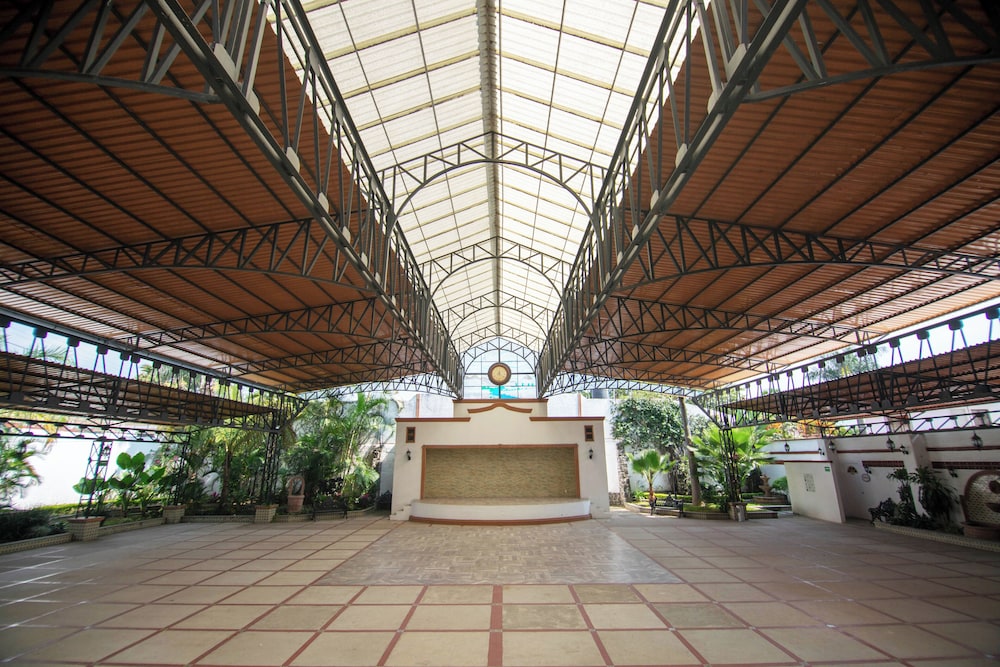 hotel ex hacienda santa cecilia