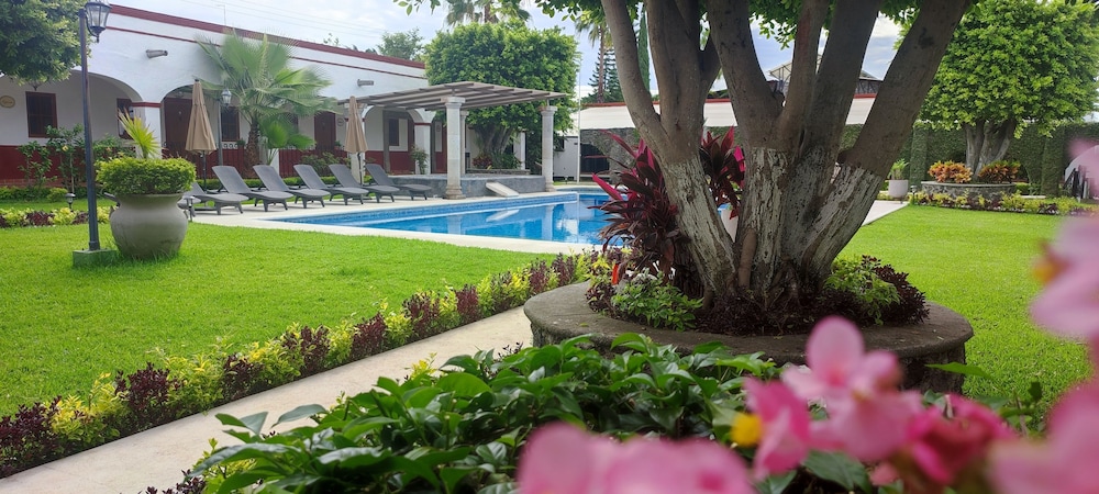 hotel ex hacienda santa cecilia