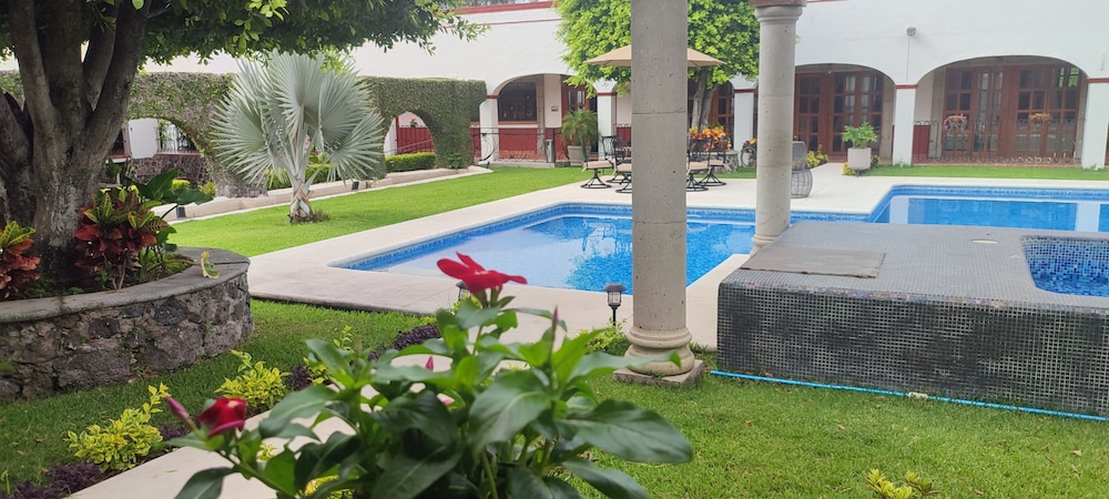 hotel ex hacienda santa cecilia