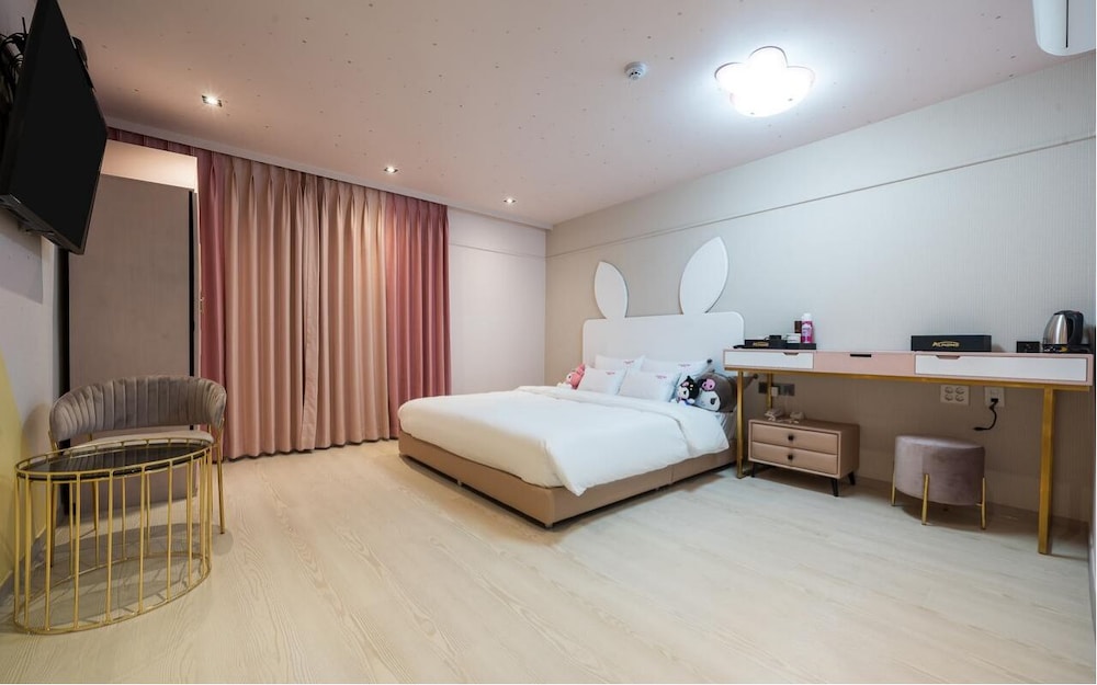jangyu almond kids hotel