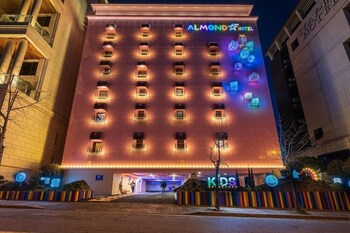 jangyu almond kids hotel