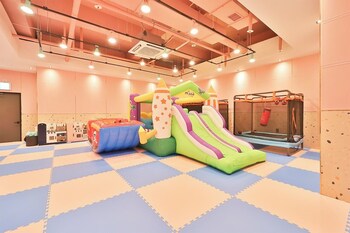 jangyu almond kids hotel