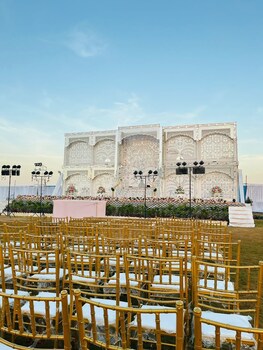 ratnapriya hotel and resort