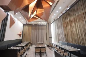 ratnapriya hotel and resort